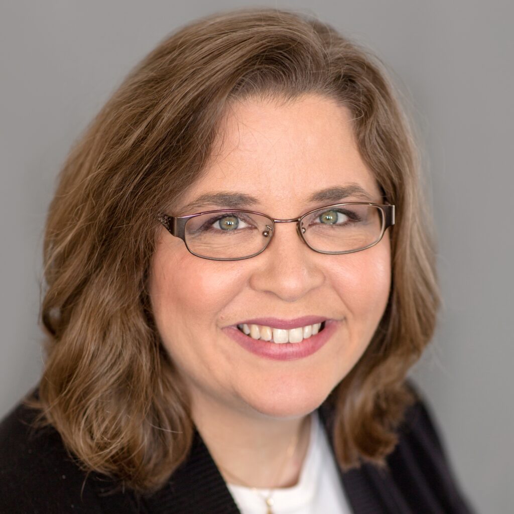 Suzanne Ploger Headshot