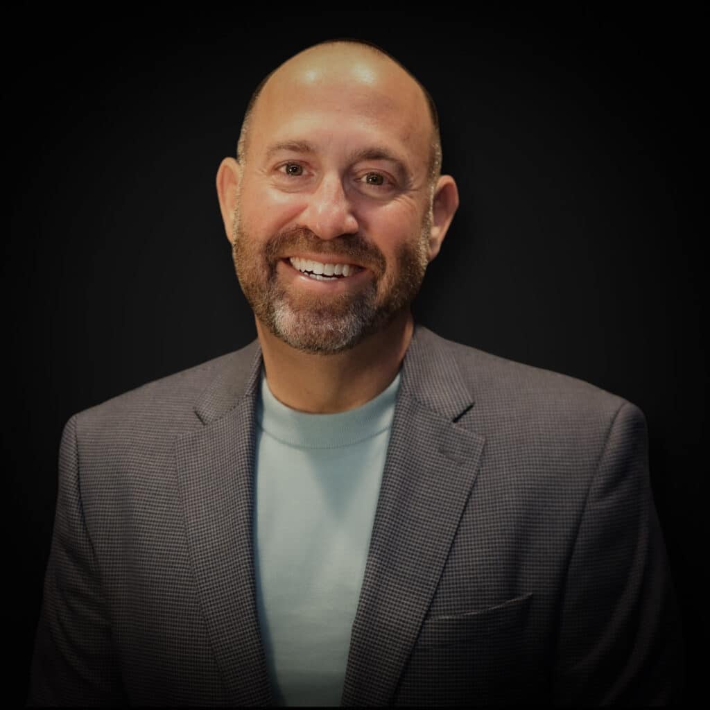 2022 - Daniel headshot 1 - daniel rosen