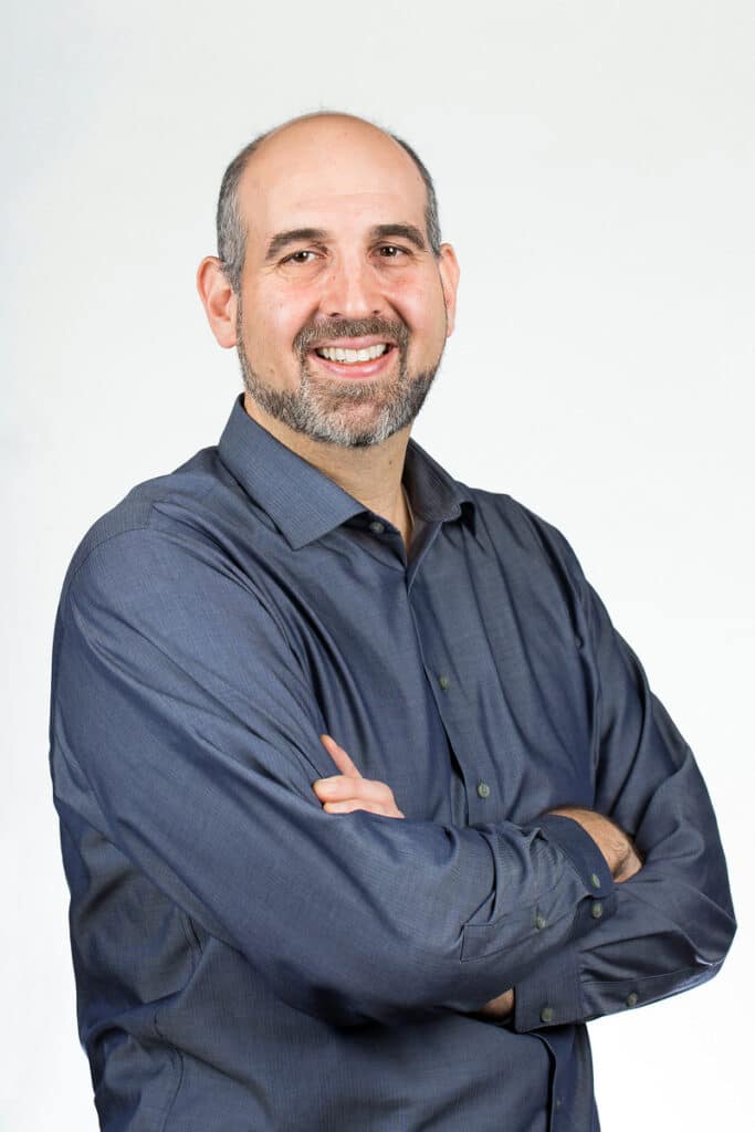 Jon Headshot Rachel Wiz - Jonathan Deutsch